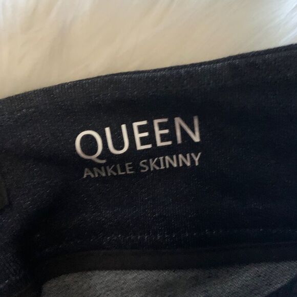 YSJ Skinny Stirrup Queen Ankle Jeans - Picture 7 of 11
